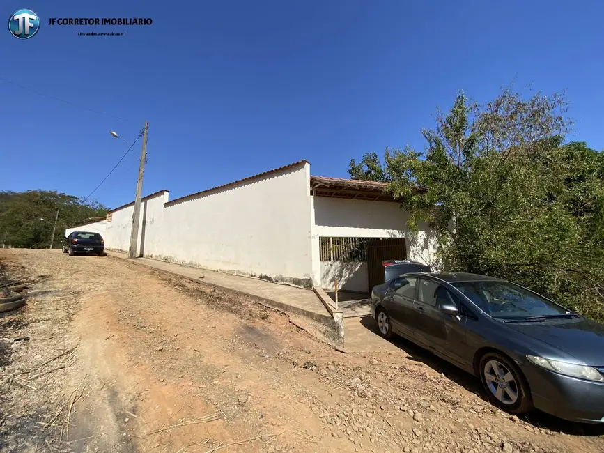 Foto 1 de Casa com 2 quartos à venda, 840m2 em Ipaba - MG