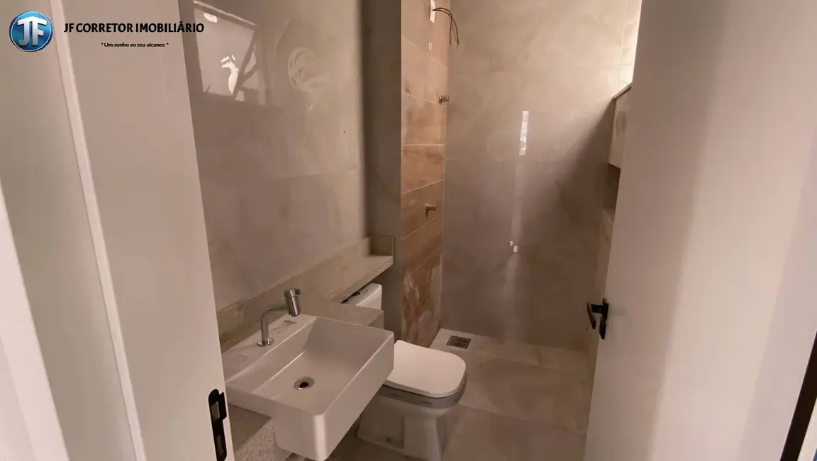 Cobertura com 4 quartos à venda, 180m2 em Iguaçu, Ipatinga - MG - imagem 6 Foto 6 de Cobertura com 4 quartos à venda, 180m2 em Iguaçu, Ipatinga - MG