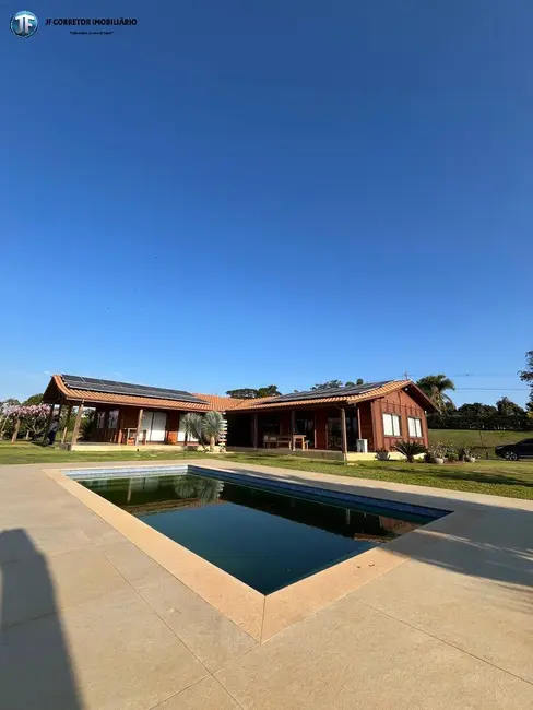 Foto 1 de Chácara com 3 quartos à venda, 21000m2 em Bom Jesus Do Galho - MG