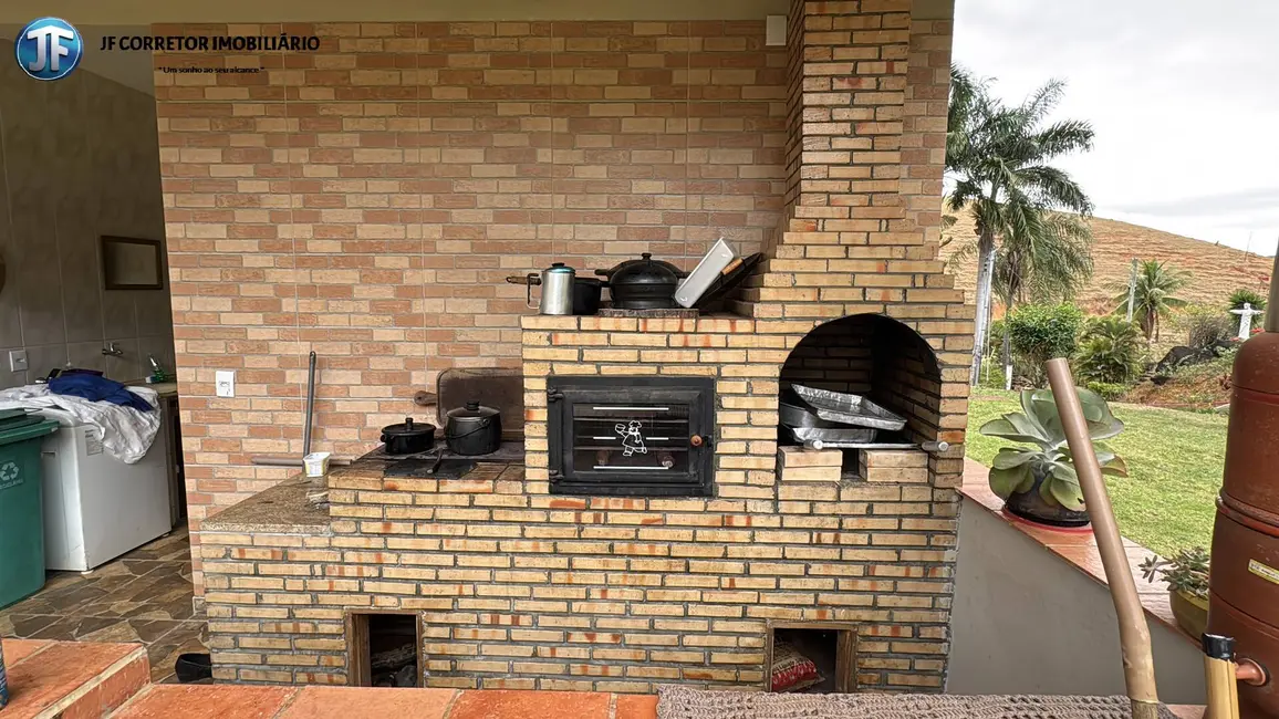 Foto 6 de Sítio / Rancho com 3 quartos à venda, 11m2 em Ipaba - MG