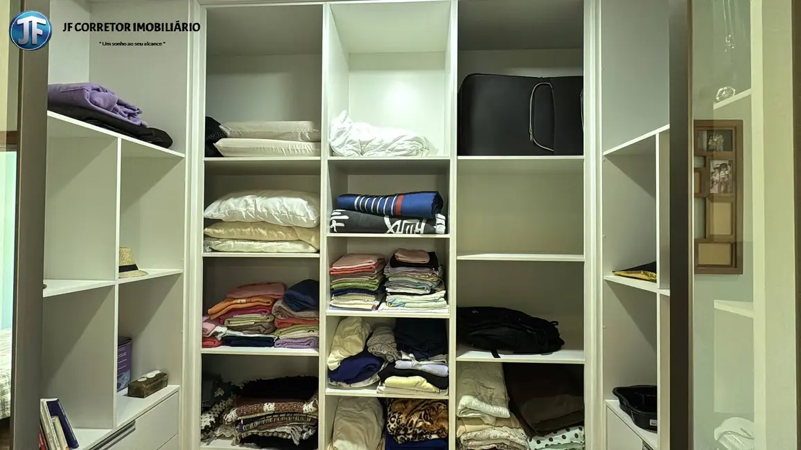 Casa com 3 quartos à venda, 224m2 em Recanto, Ipatinga - MG - imagem 8 Foto 8 de Casa com 3 quartos à venda, 224m2 em Recanto, Ipatinga - MG