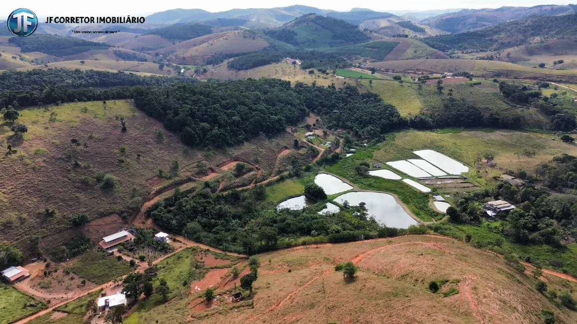 Foto 5 de Terreno / Lote à venda, 2000m2 em Iapu - MG