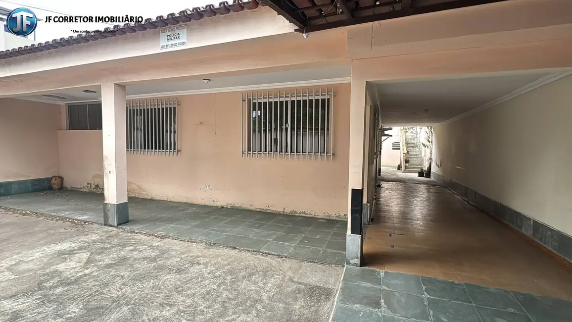 Casa com 3 quartos à venda, 324m2 em Bom Retiro, Ipatinga - MG - imagem 1 Foto 1 de Casa com 3 quartos à venda, 324m2 em Bom Retiro, Ipatinga - MG
