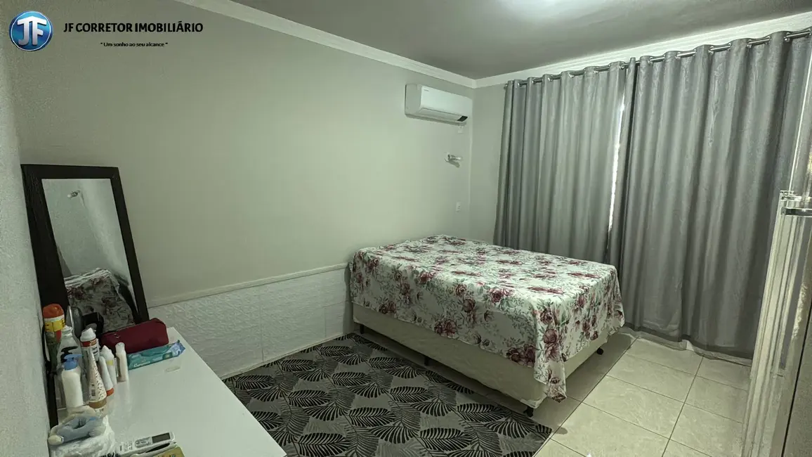 Casa com 2 quartos à venda, 101m2 em Santana Do Paraiso - MG - imagem 8 Foto 8 de Casa com 2 quartos à venda, 101m2 em Santana Do Paraiso - MG