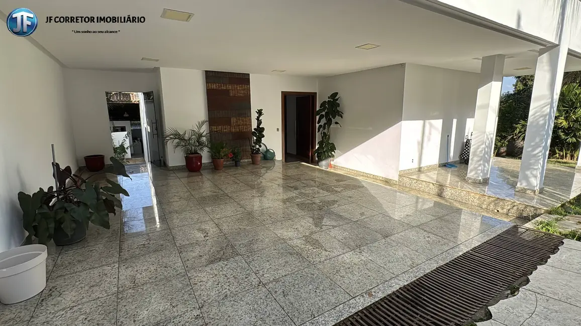 Chácara com 7 quartos à venda, 1332m2 em Santana Do Paraiso - MG - imagem 6 Foto 6 de Chácara com 7 quartos à venda, 1332m2 em Santana Do Paraiso - MG