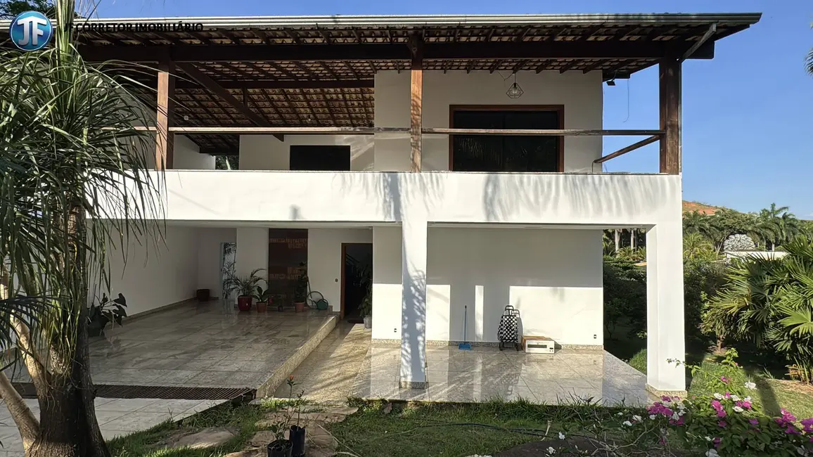 Chácara com 7 quartos à venda, 1332m2 em Santana Do Paraiso - MG - imagem 9 Foto 9 de Chácara com 7 quartos à venda, 1332m2 em Santana Do Paraiso - MG