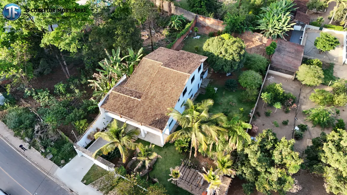 Chácara com 7 quartos à venda, 1332m2 em Santana Do Paraiso - MG - imagem 3 Foto 3 de Chácara com 7 quartos à venda, 1332m2 em Santana Do Paraiso - MG