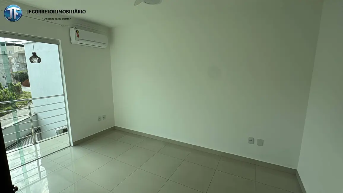 Casa com 3 quartos à venda em Santana Do Paraiso - MG - imagem 8 Foto 8 de Casa com 3 quartos à venda em Santana Do Paraiso - MG