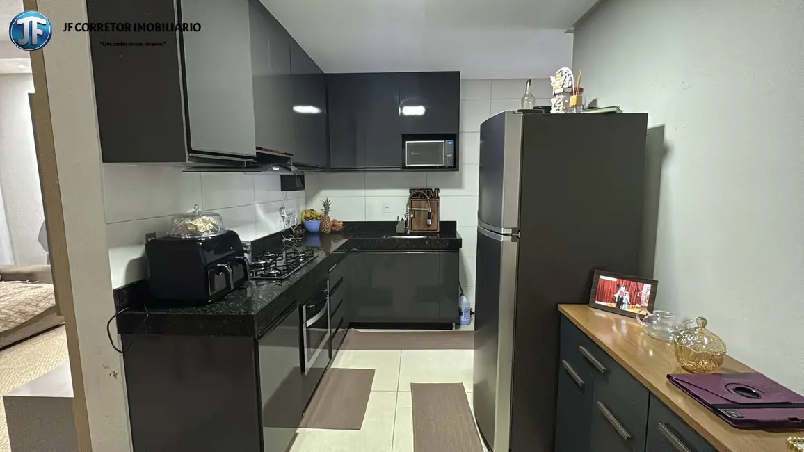 Casa com 3 quartos à venda em Santana Do Paraiso - MG - imagem 7 Foto 7 de Casa com 3 quartos à venda em Santana Do Paraiso - MG