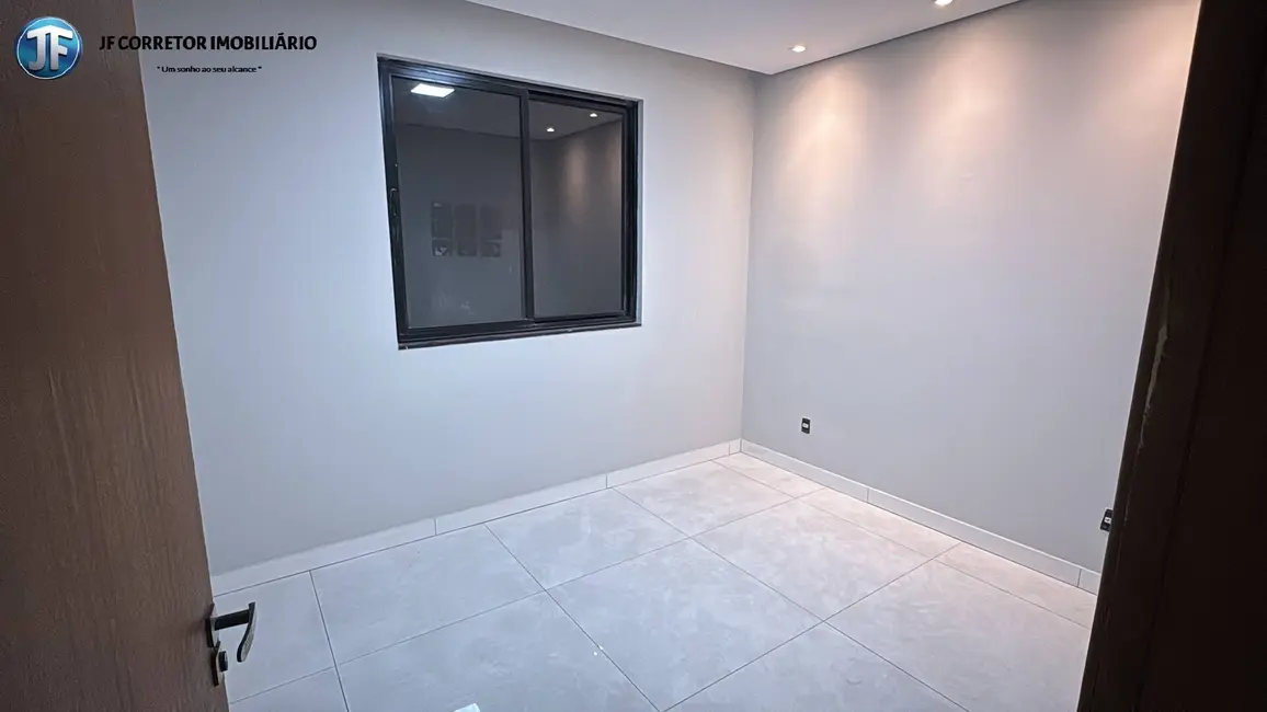 Foto 5 de Casa com 3 quartos à venda, 160m2 em Santana Do Paraiso - MG