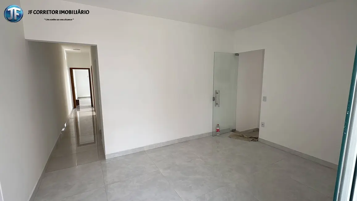 Foto 7 de Casa com 2 quartos à venda, 76m2 em Santana Do Paraiso - MG