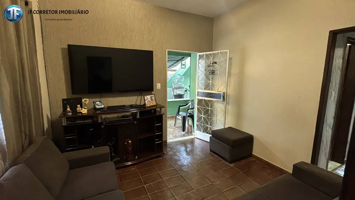 Foto 2 de Casa com 2 quartos à venda, 240m2 em Canaã, Ipatinga - MG