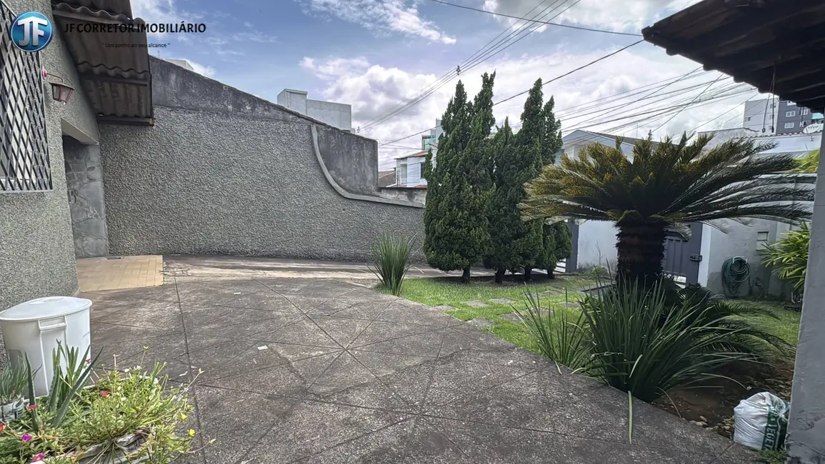 Foto 4 de Casa com 3 quartos à venda, 324m2 em Imbaúbas, Ipatinga - MG
