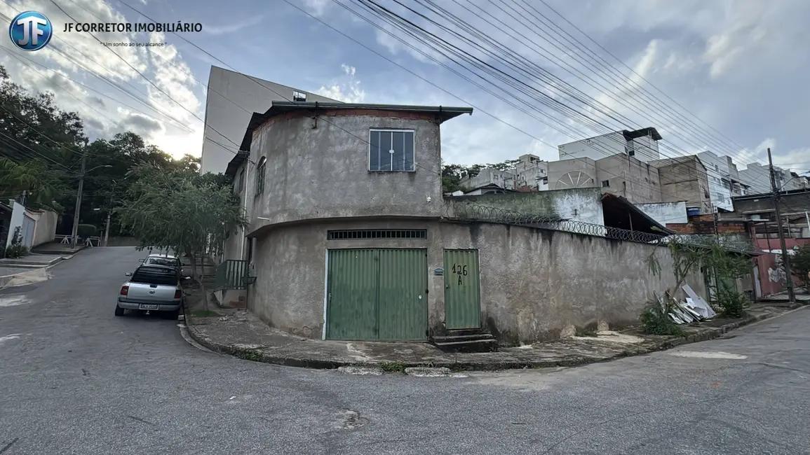 Foto 1 de Casa com 3 quartos à venda, 300m2 em Ideal, Ipatinga - MG