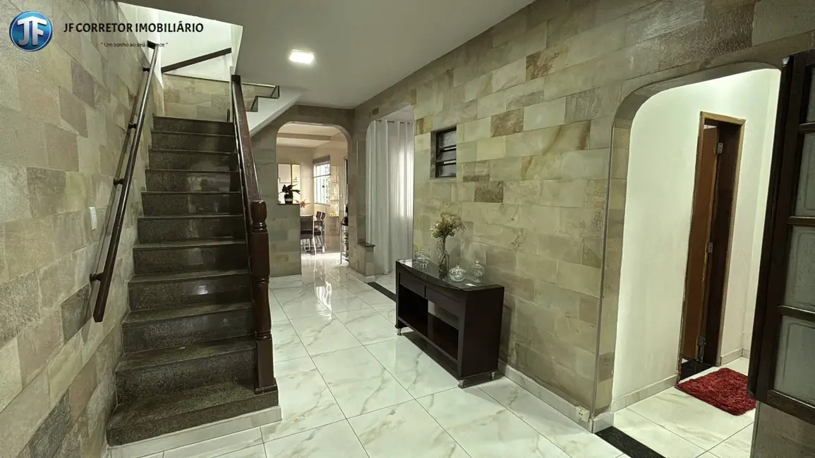 Foto 3 de Casa com 4 quartos à venda, 275m2 em Ideal, Ipatinga - MG