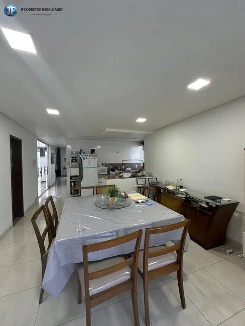 Casa com 5 quartos à venda, 367m2 em Ipatinga - MG - imagem 8 Foto 8 de Casa com 5 quartos à venda, 367m2 em Ipatinga - MG