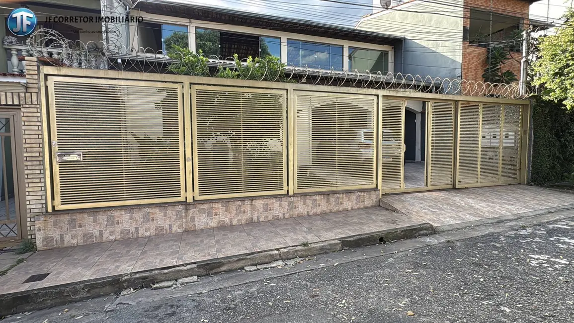 Casa com 7 quartos à venda, 342m2 em Bom Retiro, Ipatinga - MG - imagem 1 Foto 1 de Casa com 7 quartos à venda, 342m2 em Bom Retiro, Ipatinga - MG