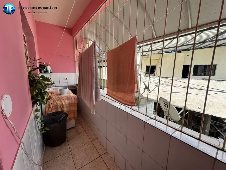 Foto 3 de Casa com 8 quartos à venda, 320m2 em Ipatinga - MG