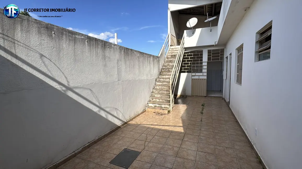 Foto 5 de Casa com 2 quartos à venda, 180m2 em Santana Do Paraiso - MG