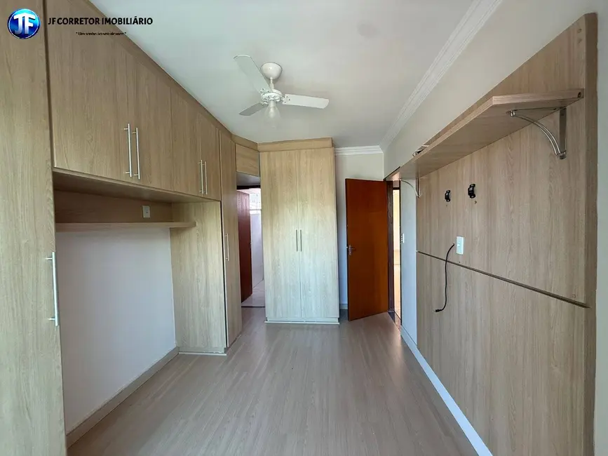 Foto 2 de Casa com 3 quartos à venda, 120m2 em Santana Do Paraiso - MG