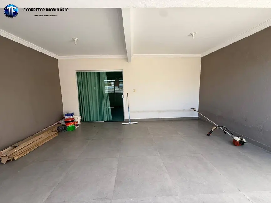 Foto 7 de Casa com 3 quartos à venda, 120m2 em Santana Do Paraiso - MG