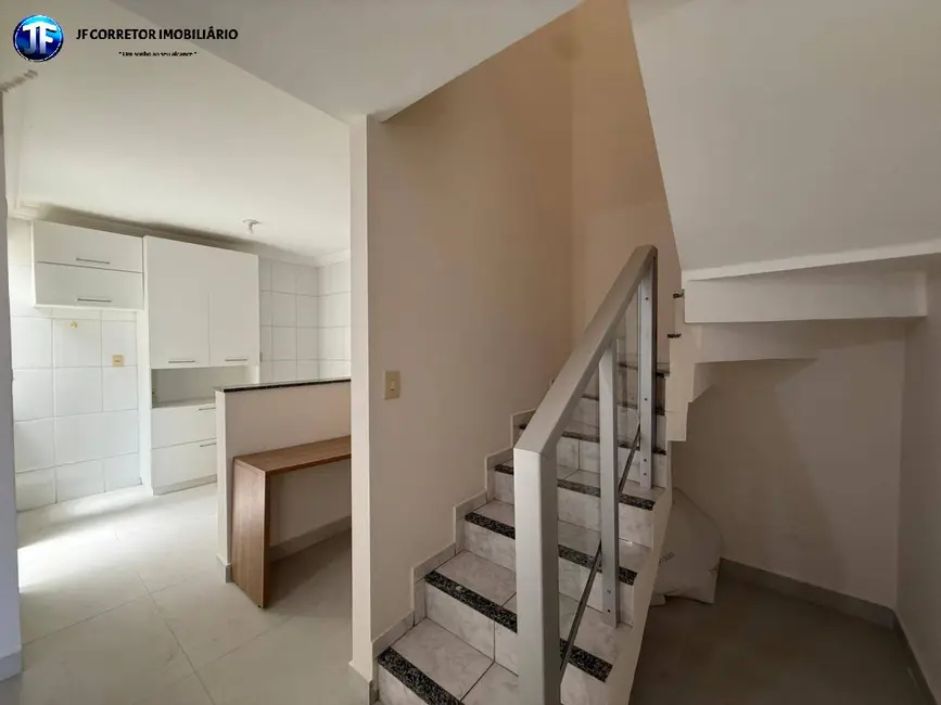 Foto 6 de Casa com 3 quartos à venda, 120m2 em Santana Do Paraiso - MG