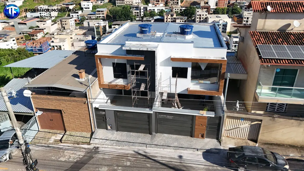 Foto 1 de Casa com 3 quartos à venda, 170m2 em Santana Do Paraiso - MG