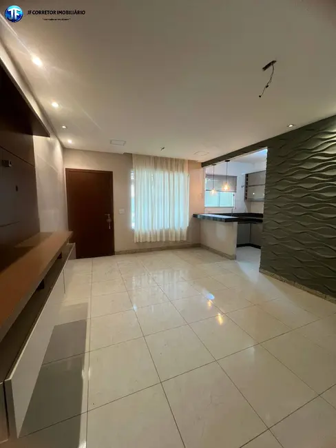 Foto 8 de Casa com 3 quartos à venda, 120m2 em Santana Do Paraiso - MG