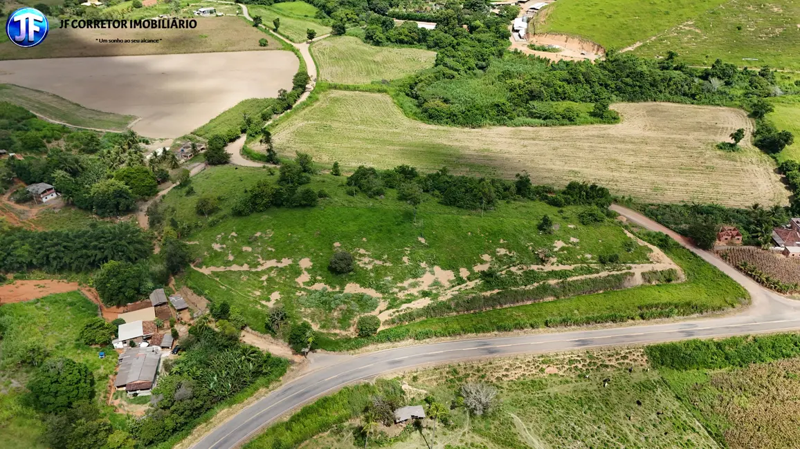 Foto 6 de Sítio / Rancho com 3 quartos à venda, 34m2 em Corrego Novo - MG
