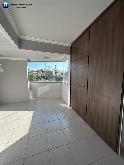 Foto 2 de Apartamento com 2 quartos à venda em Santana Do Paraiso - MG