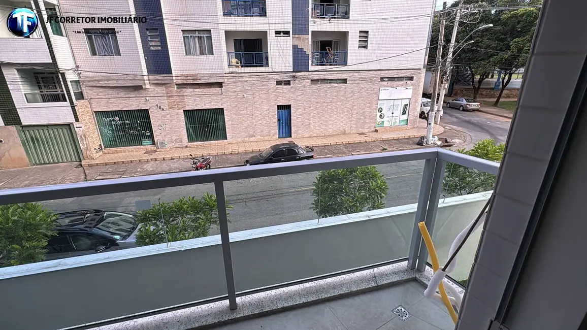 Foto 3 de Apartamento com 2 quartos à venda, 72m2 em Veneza, Ipatinga - MG