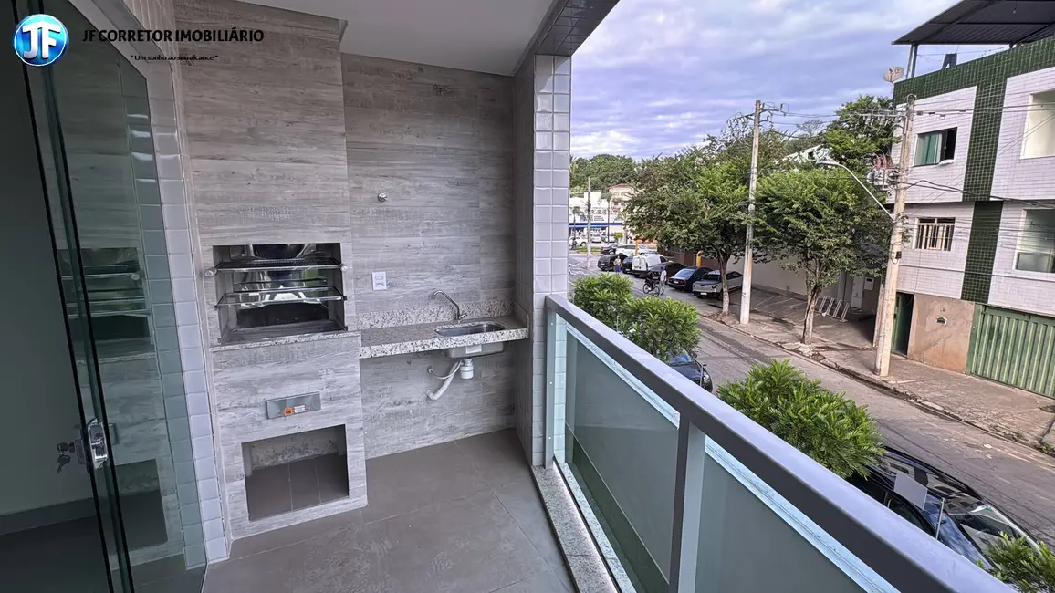 Foto 2 de Apartamento com 2 quartos à venda, 72m2 em Veneza, Ipatinga - MG
