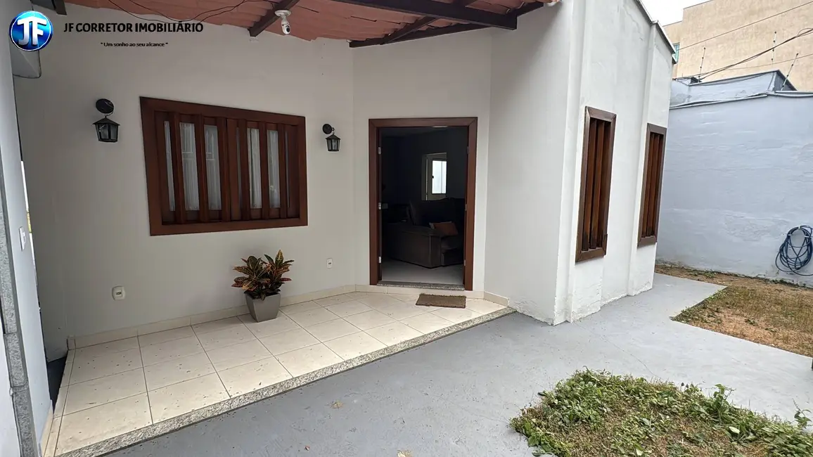 Foto 1 de Casa com 3 quartos à venda, 342m2 em Imbaúbas, Ipatinga - MG