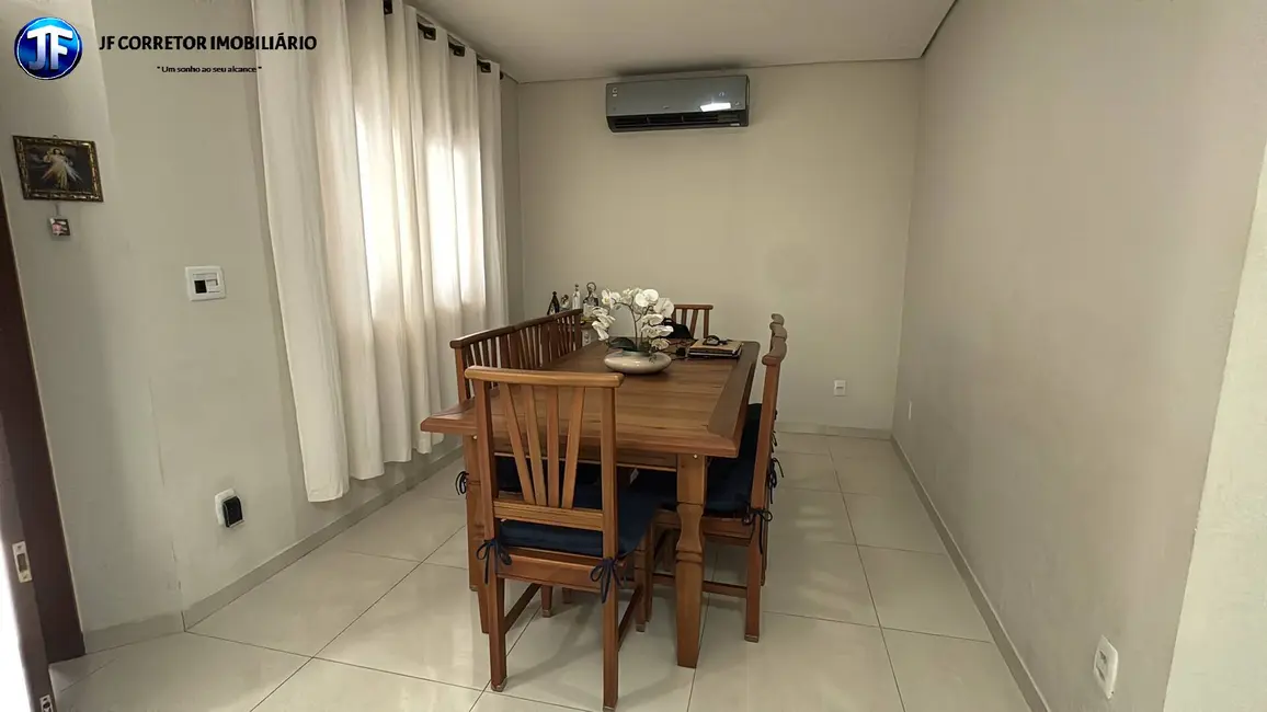 Foto 8 de Casa com 3 quartos à venda, 342m2 em Imbaúbas, Ipatinga - MG