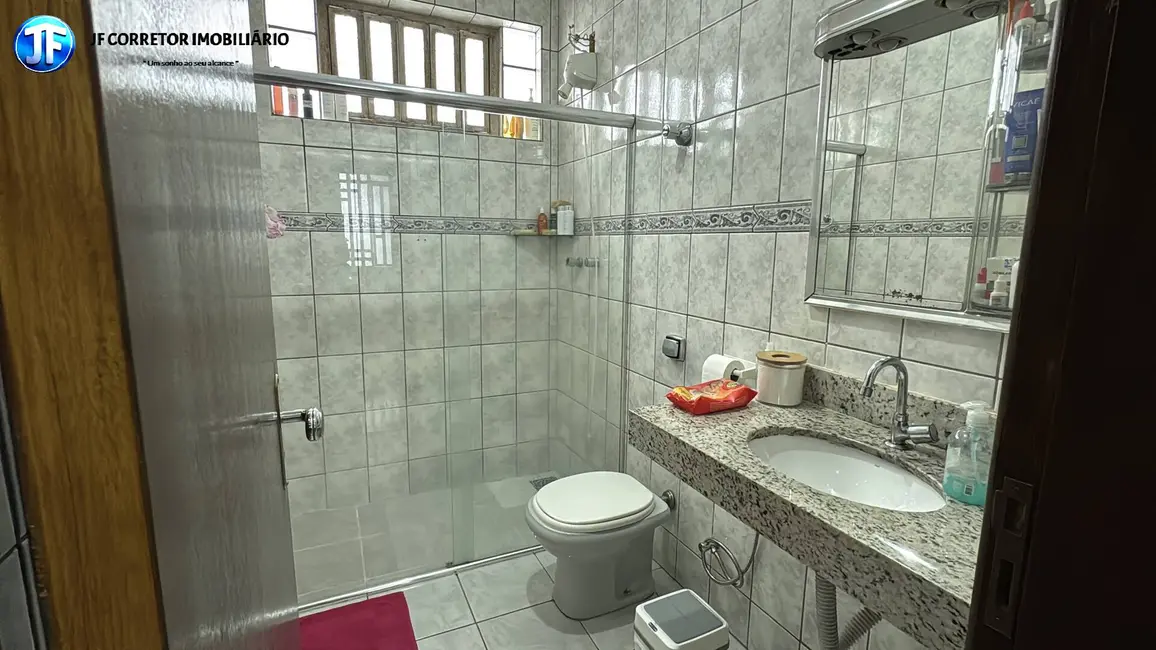 Foto 3 de Casa com 3 quartos à venda, 342m2 em Imbaúbas, Ipatinga - MG