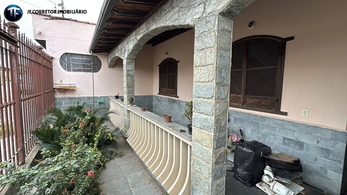 Foto 1 de Casa com 4 quartos à venda, 300m2 em Bela Vista, Ipatinga - MG