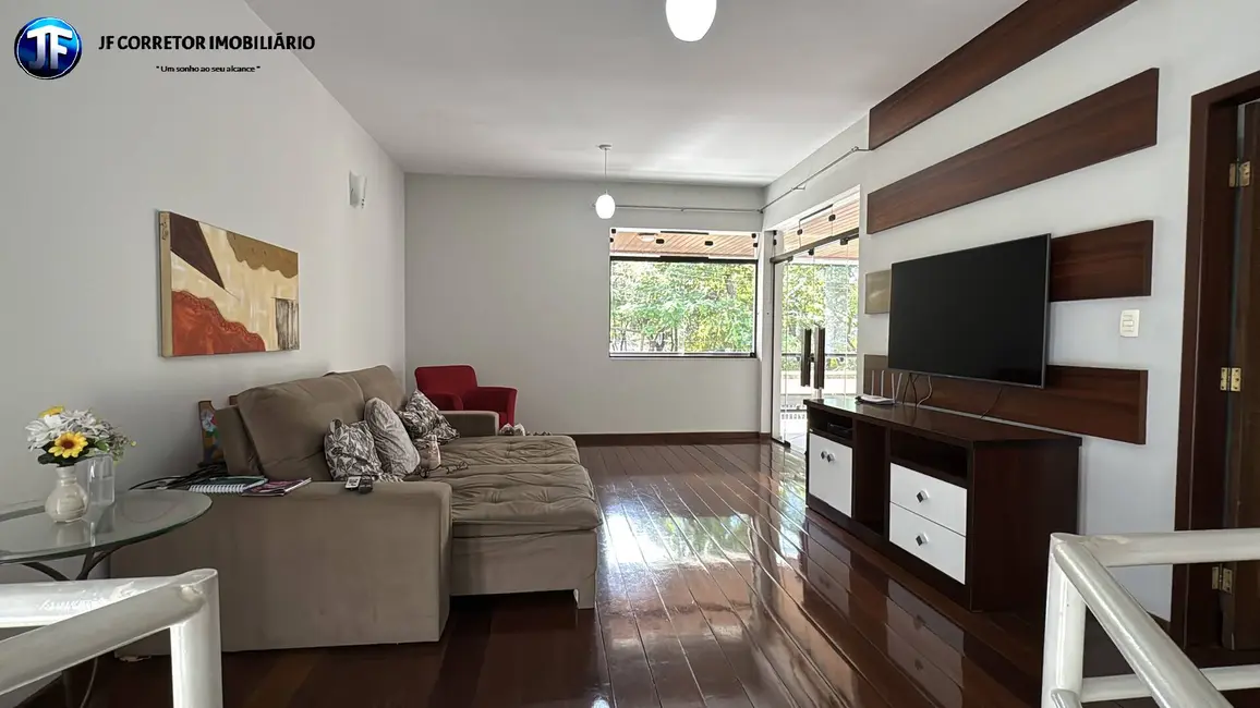 Casa com 4 quartos à venda, 300m2 em Das Águas, Ipatinga - MG - imagem 6 Foto 6 de Casa com 4 quartos à venda, 300m2 em Das Águas, Ipatinga - MG