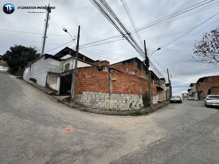 Foto 1 de Casa com 2 quartos à venda, 152m2 em Esperança, Ipatinga - MG