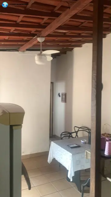 Foto 4 de Casa com 2 quartos à venda, 152m2 em Esperança, Ipatinga - MG