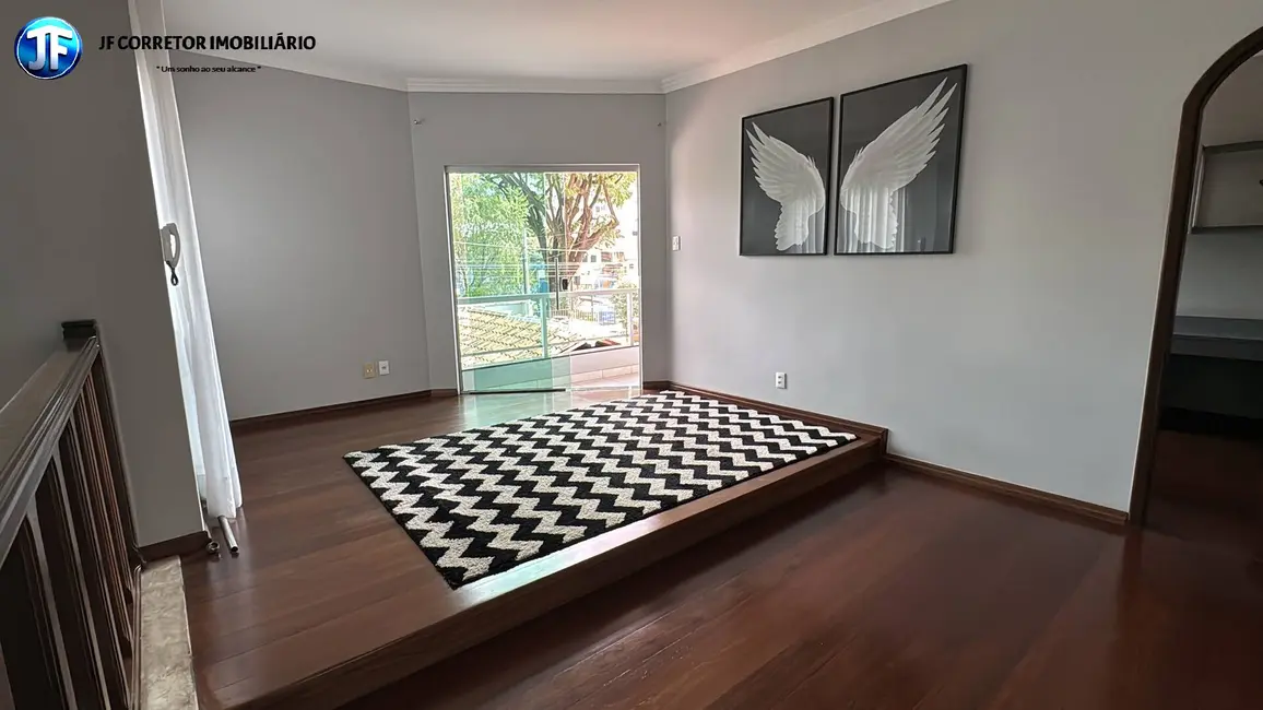 Casa com 5 quartos à venda, 300m2 em Imbaúbas, Ipatinga - MG - imagem 5 Foto 5 de Casa com 5 quartos à venda, 300m2 em Imbaúbas, Ipatinga - MG