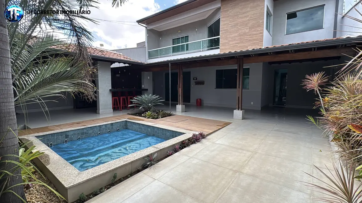 Casa com 5 quartos à venda, 300m2 em Imbaúbas, Ipatinga - MG - imagem 1 Foto 1 de Casa com 5 quartos à venda, 300m2 em Imbaúbas, Ipatinga - MG
