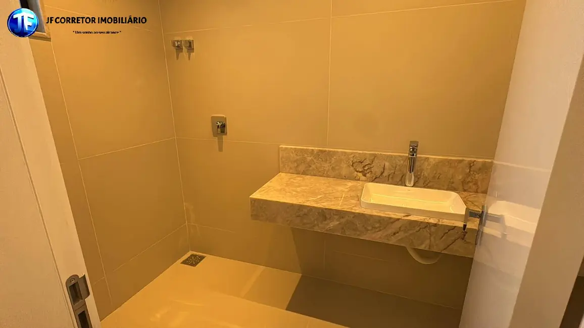 Foto 4 de Casa com 4 quartos à venda, 330m2 em Cariru, Ipatinga - MG