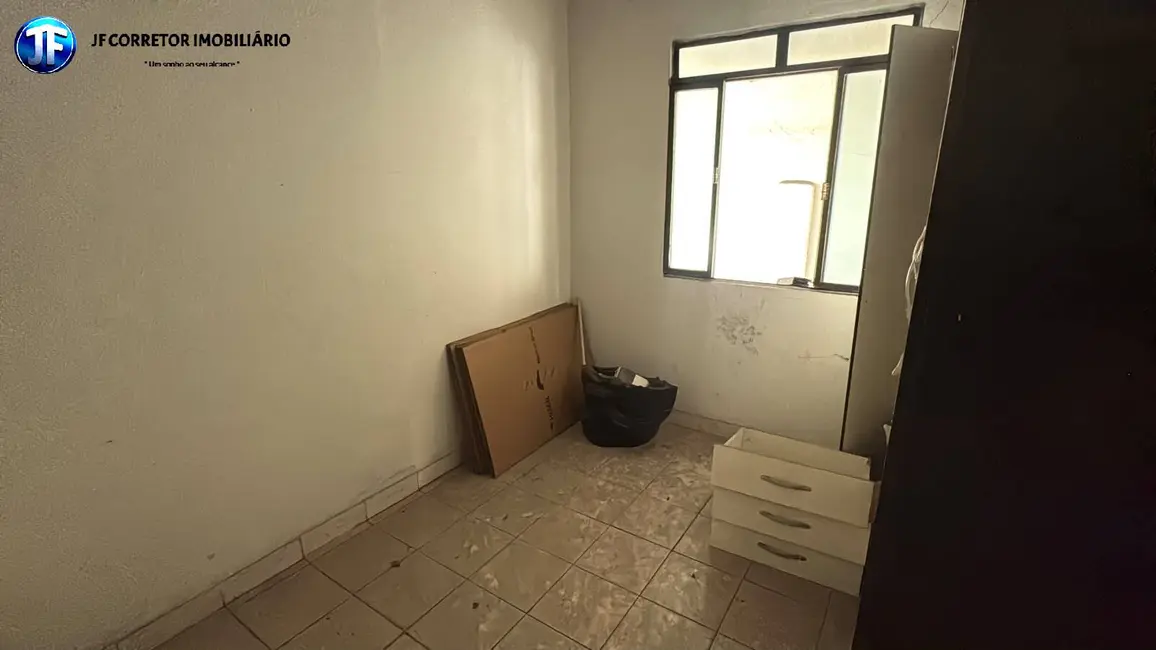 Foto 9 de Casa com 3 quartos à venda, 342m2 em Bom Retiro, Ipatinga - MG