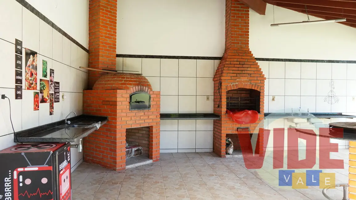 Foto 3 de Casa de Condomínio com 7 quartos à venda, 787m2 em Nossa Senhora do Perpétuo Socorro, Pindamonhangaba - SP