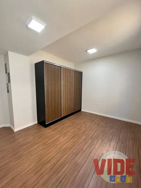 Foto 9 de Apartamento com 1 quarto à venda, 44m2 em Jardim Jaraguá, Taubate - SP