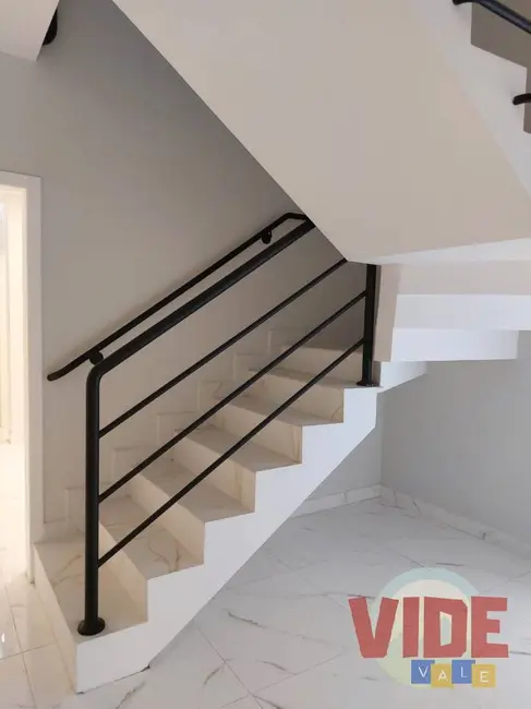 Foto 4 de Sobrado com 4 quartos à venda, 130m2 em Sao Jose Dos Campos - SP