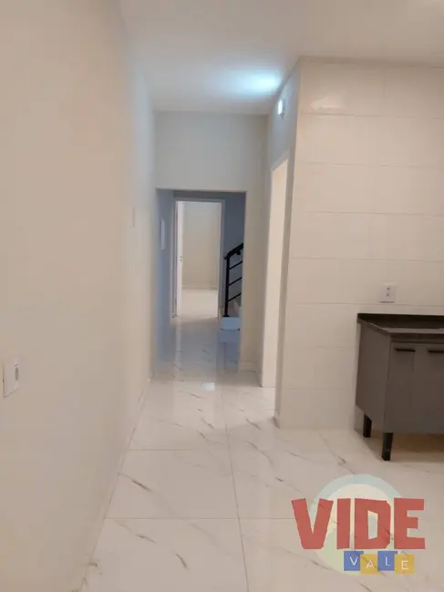 Foto 2 de Sobrado com 4 quartos à venda, 130m2 em Sao Jose Dos Campos - SP