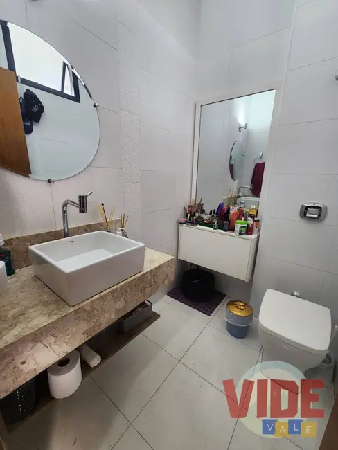 Foto 8 de Casa de Condomínio com 3 quartos à venda, 176m2 em Sao Jose Dos Campos - SP
