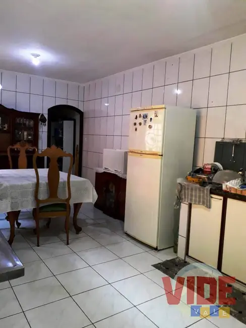 Foto 6 de Sobrado com 4 quartos à venda, 198m2 em Sao Jose Dos Campos - SP