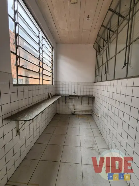 Sala Comercial para alugar, 200m2 em Sao Jose Dos Campos - SP - imagem 5 Foto 5 de Sala Comercial para alugar, 200m2 em Sao Jose Dos Campos - SP